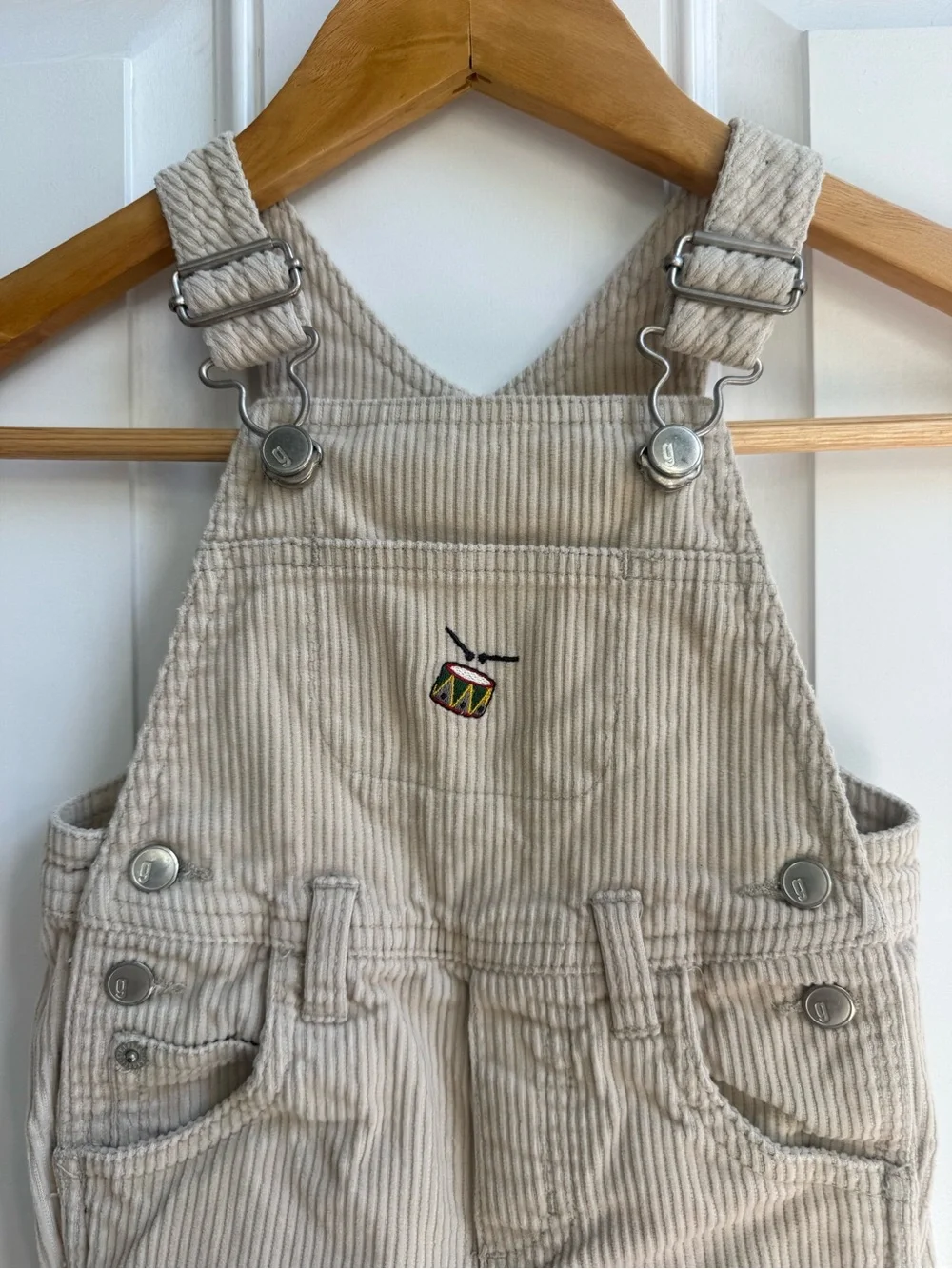 Vintage Gymboree 6-12m Beige Corduroy Overalls Y2K Embroidered Drum neutral